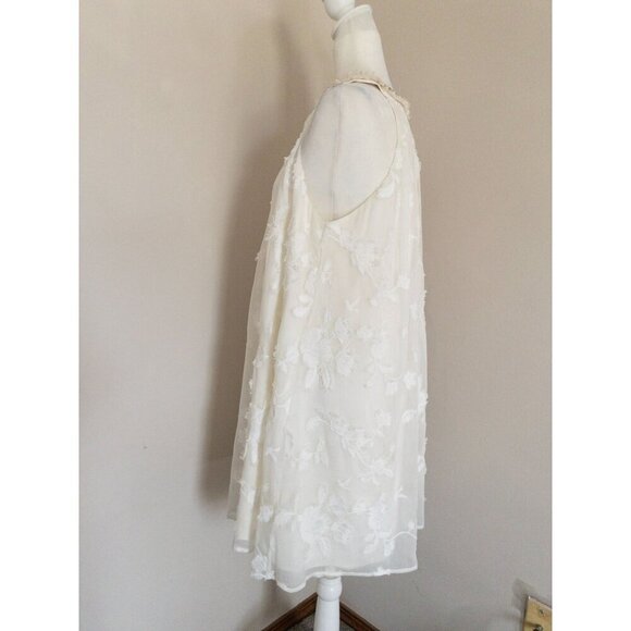 Badgley Mischka Embroidered Halter Wedding Dress - Ivory Sleeveless Gown With Fl - Picture 4 of 14
